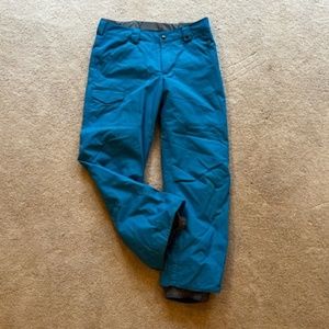 The white collection size large 14/16 ski/snowboard pants